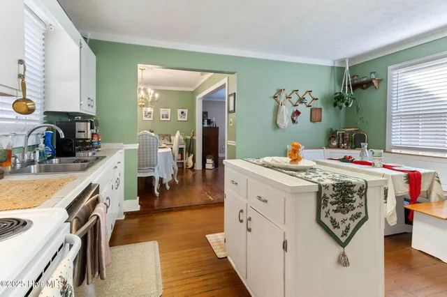 $179,900 | 813 James Street, Whiteville, NC 28472