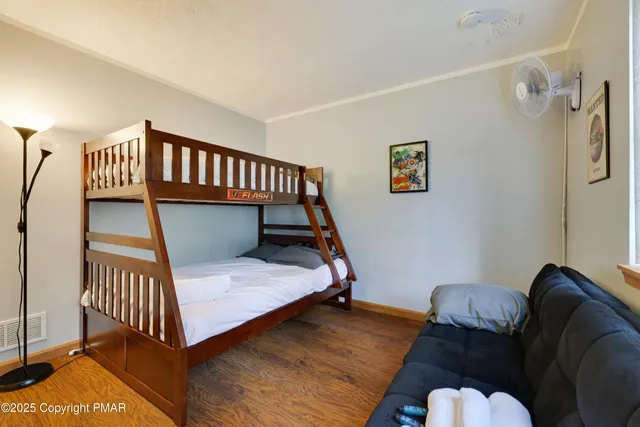 $387,000 | 138 Kensington Drive, Bushkill, PA 18324