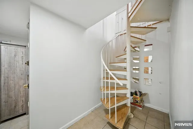 $2,700 | 224 48th Street, Unit 1G, Union City, NJ 07087