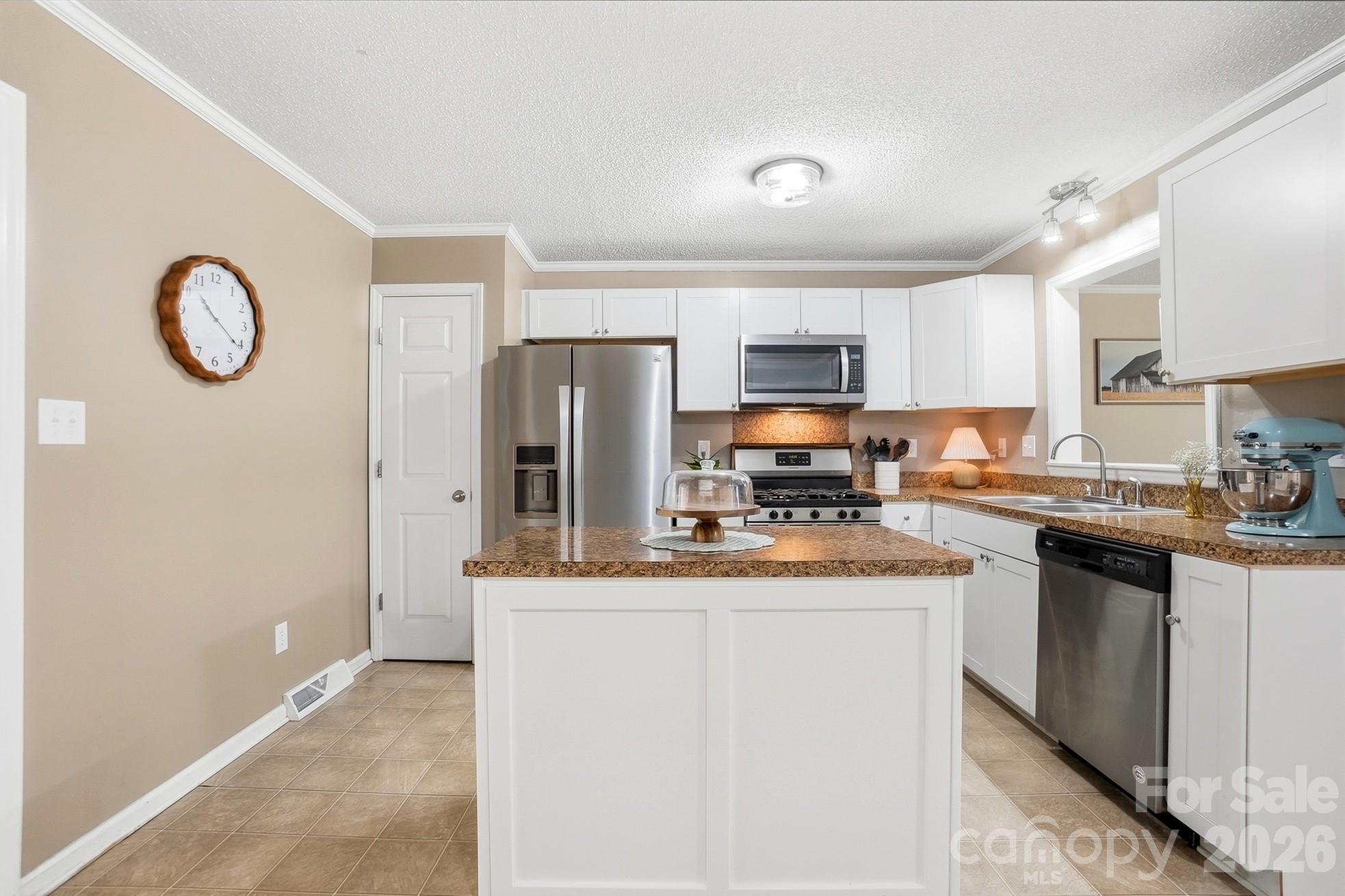 5542 Randolph Road Kannapolis, NC 28081 - Photo 8 of 48