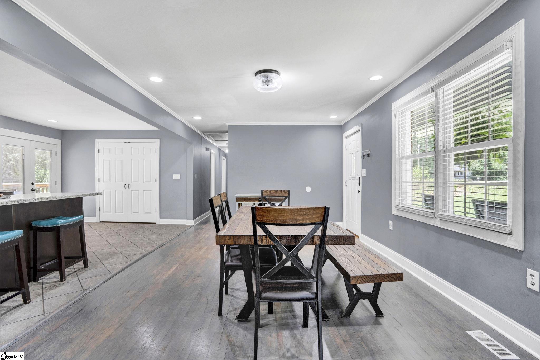 273 Sunset Boulevard Clinton, SC 29325 - Photo 10 of 34