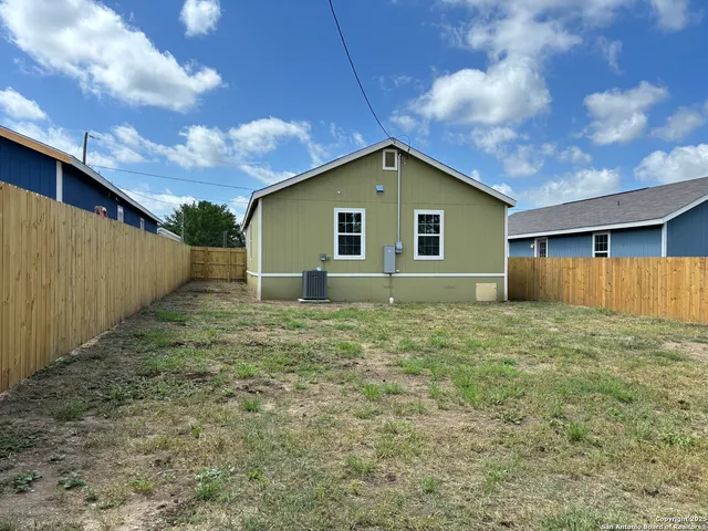 a view of an outdoor space and a yard
