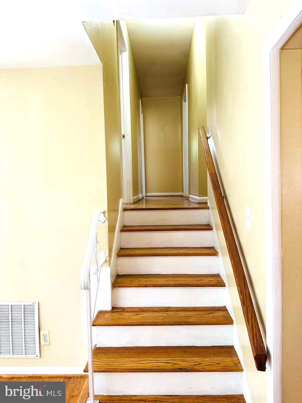 11 Wendslow Road Lutherville-Timonium, MD 21093 - Photo 6 of 28 Gallery Image 6
