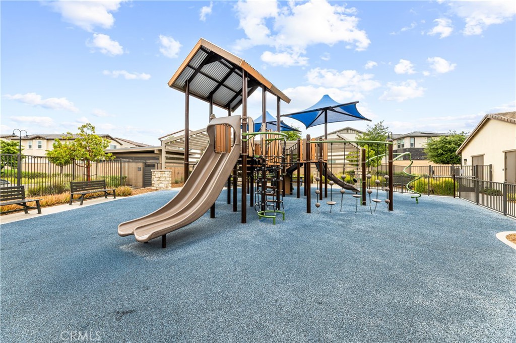 39490 Verbena Way Temecula, CA 92591 - Photo 63 of 70 Clubhouse
