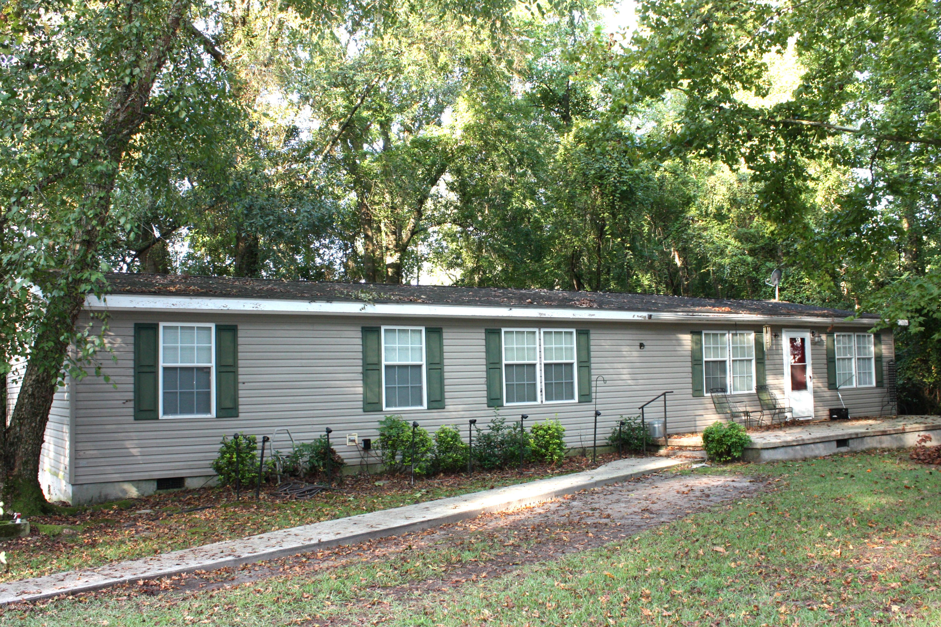 4058 Rountree Road Ayden, NC 28513 - Photo 1 of 19 4058 Rountree Road