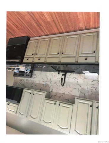 $3,400 | 68 Weirfield Street, Unit 2 | Bushwick