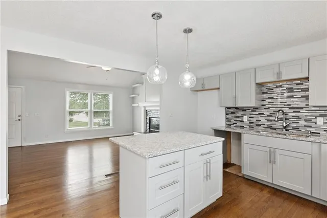 $360,000 | 11200 North Booth Avenue, Kansas City, MO 64157