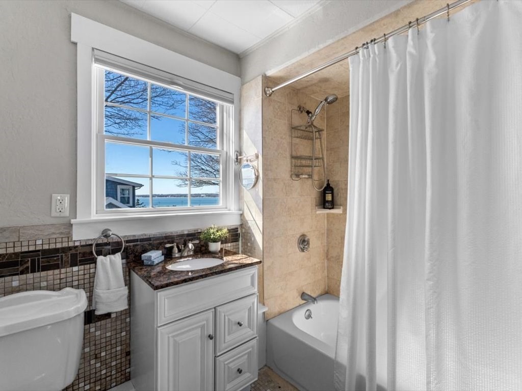 129 A Wilson Road Nahant, MA 01908 - Photo 28 of 41