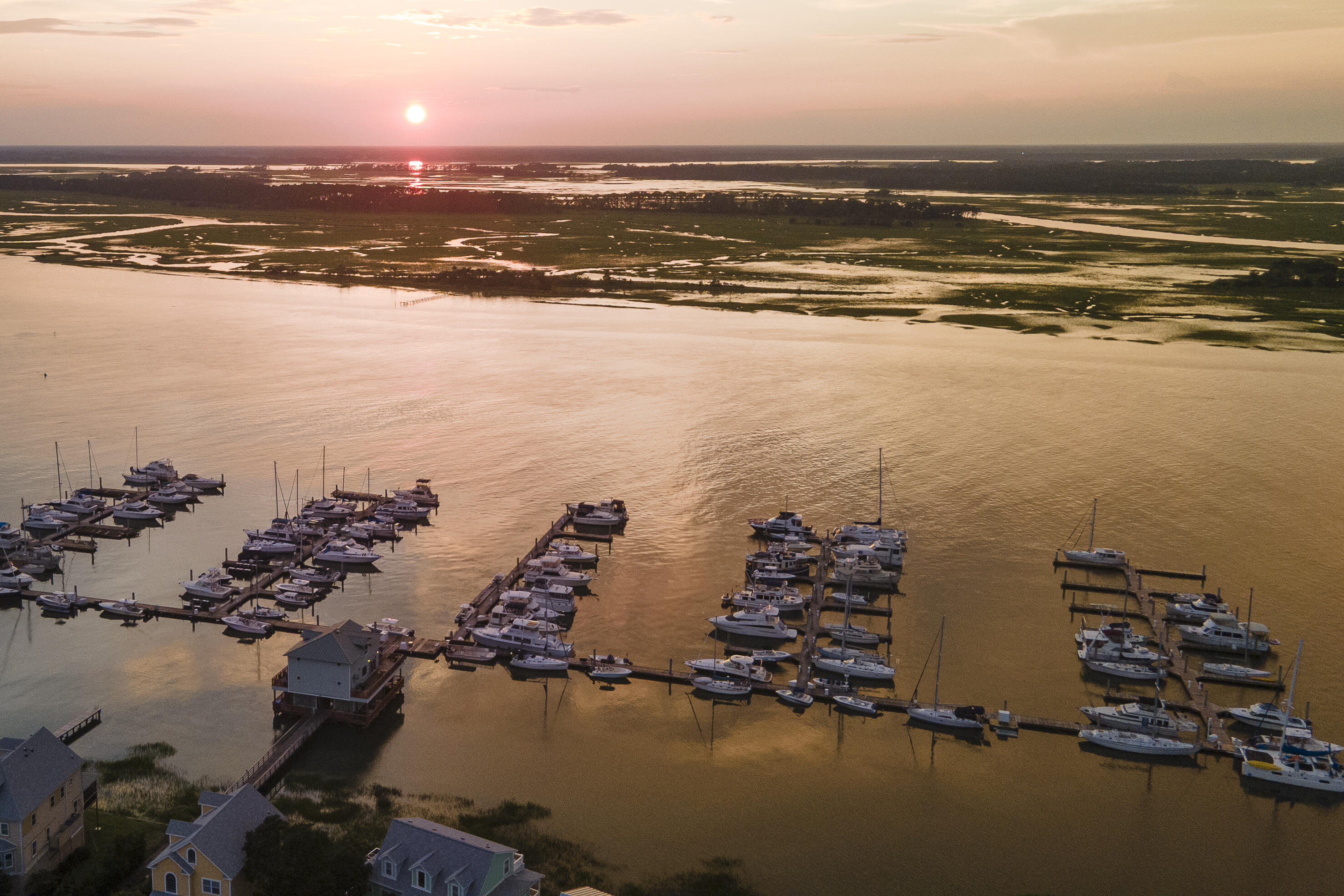 67 West 10th Street, Unit B16 Folly Beach, SC 29439 - Photo 7 of 11 JUSTIN.MORRIS-0056
