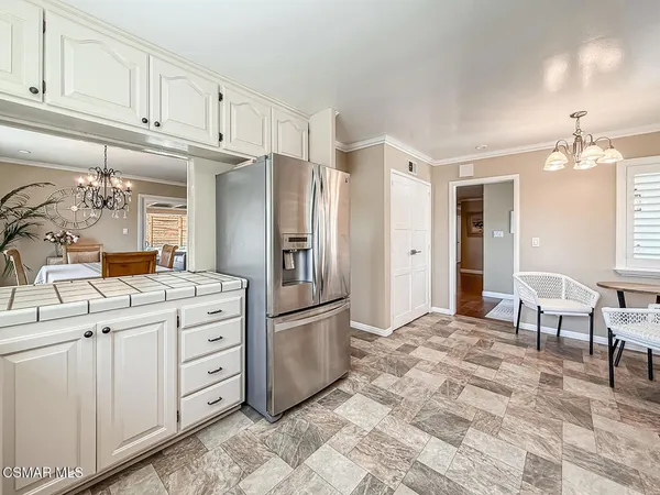 $1,050,000 | 2153 Cook Circle, Thousand Oaks, CA 91360