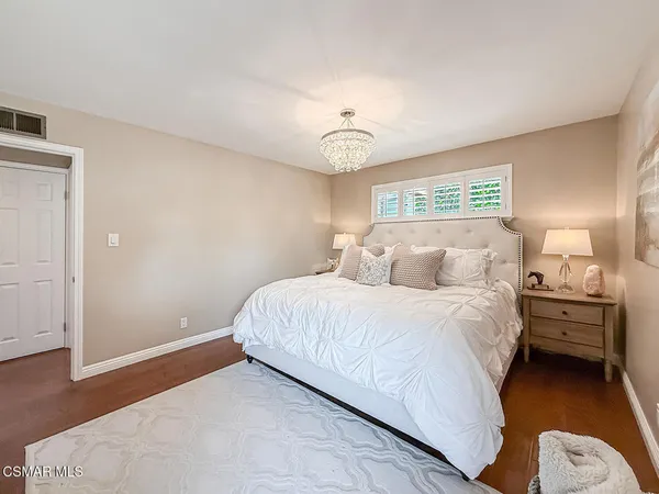 $1,050,000 | 2153 Cook Circle, Thousand Oaks, CA 91360