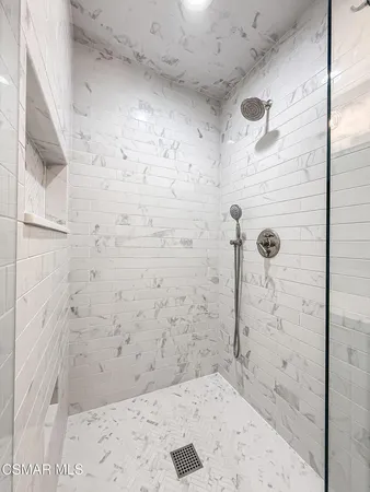 $1,050,000 | 2153 Cook Circle, Thousand Oaks, CA 91360