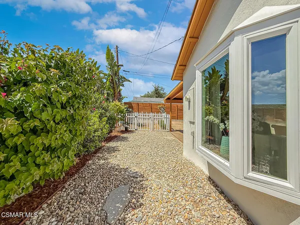 $1,050,000 | 2153 Cook Circle, Thousand Oaks, CA 91360