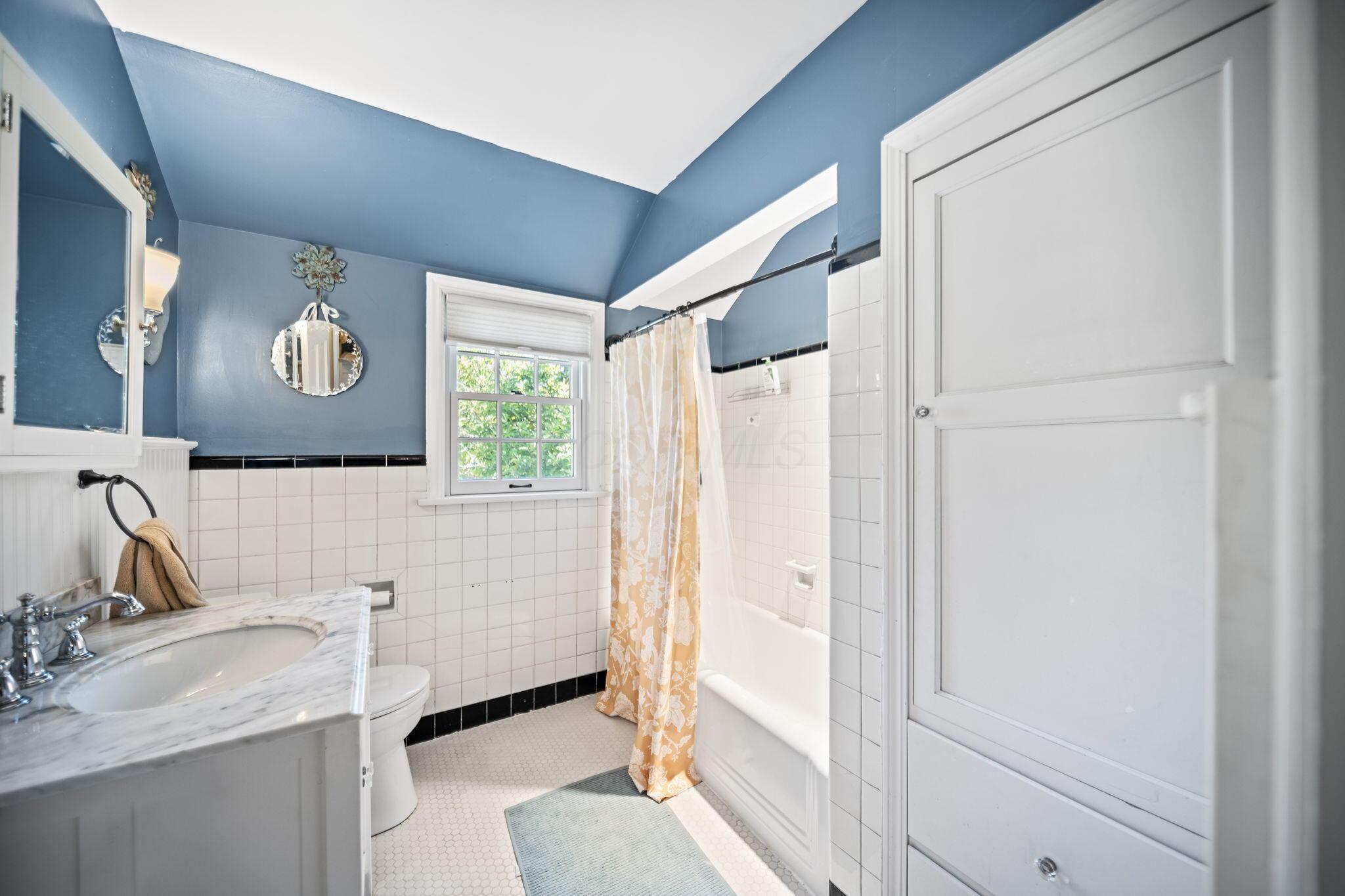 2593 Coventry Road Columbus, OH 43221 - Photo 56 of 107 67-web-or-mls-DSC08435