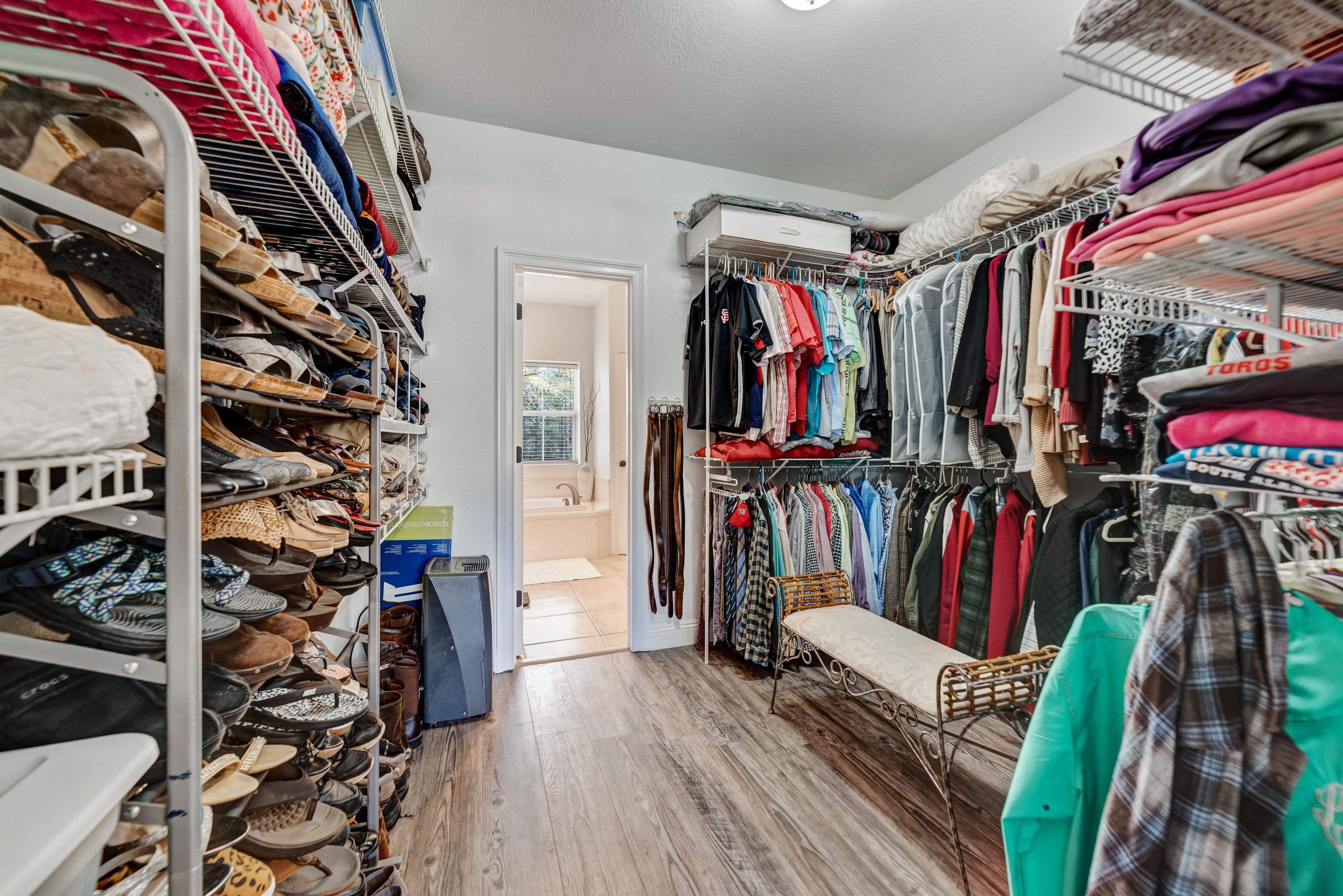 7875 Bromley Road Bay Minette, AL 36507 - Photo 22 of 39 Owners closet