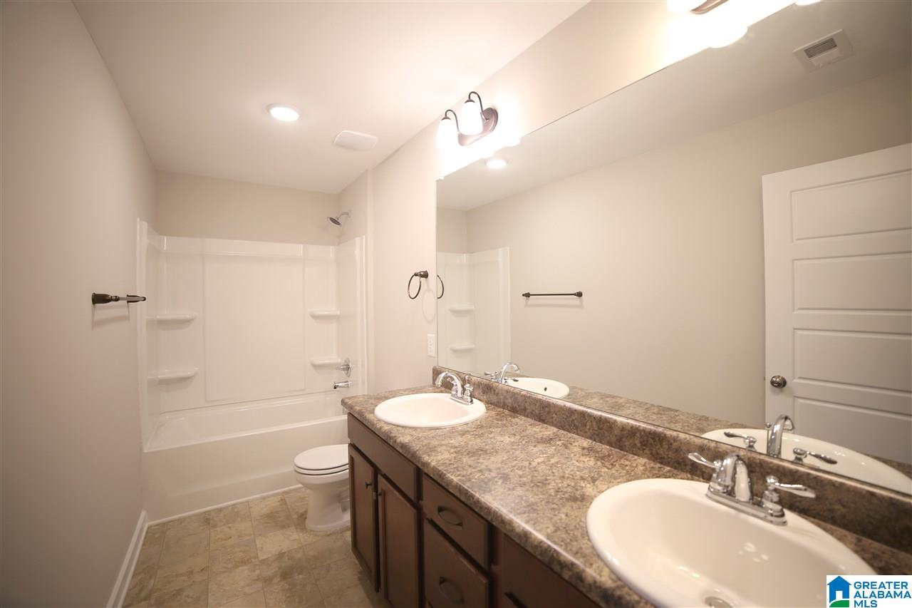91 Carriage House Road Southwest Bessemer, AL 35022 - Photo 13 of 19
