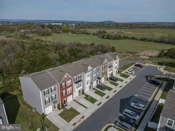 $400,000 | 114 Metcalf Terrace, Winchester, VA 22602