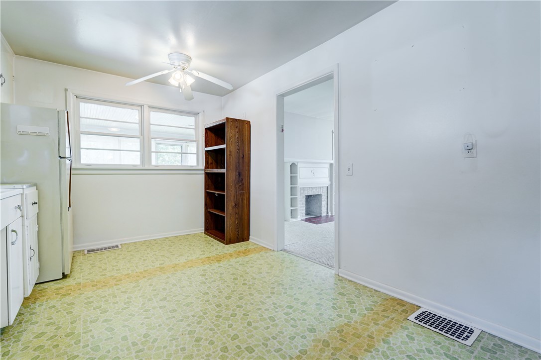259 Dorstone Road Gates, NY 14624 - Photo 16 of 28 Gallery Image 16
