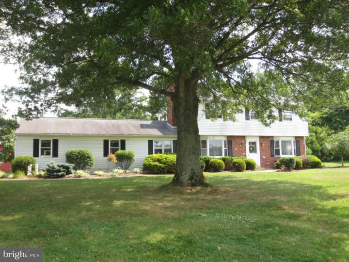 2265 Kerr Road Harleysville, PA 19438 - Photo 1 of 19 Exterior Front