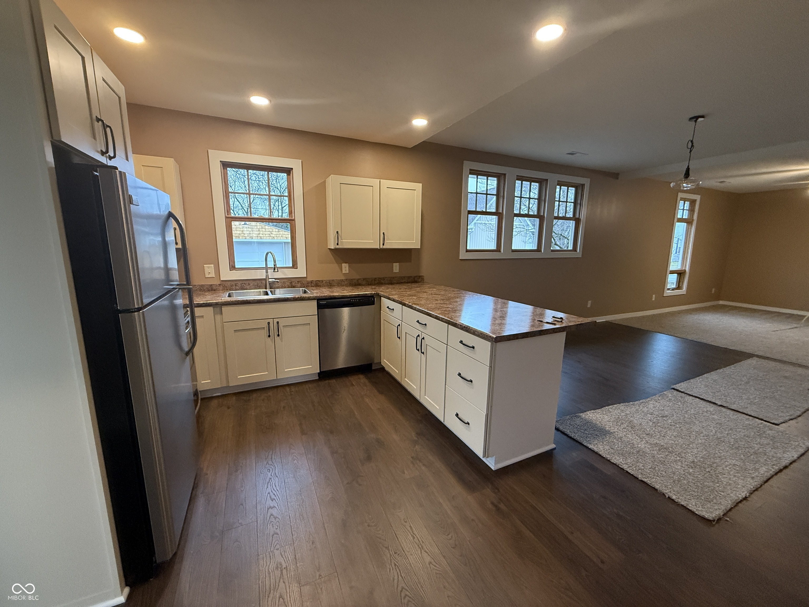 719 North Jameson Street Lebanon, IN 46052 - Photo 3 of 19