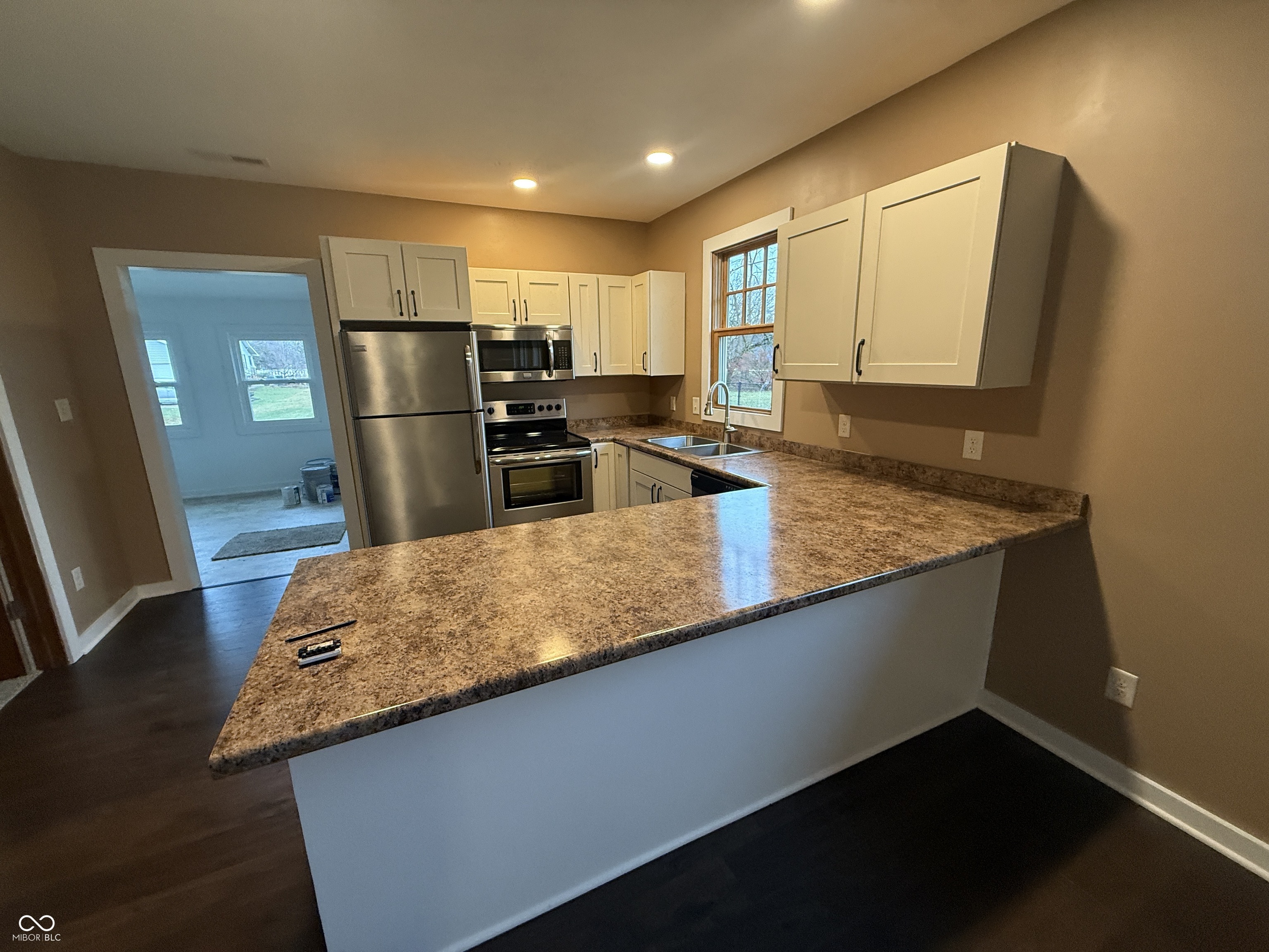 719 North Jameson Street Lebanon, IN 46052 - Photo 4 of 19