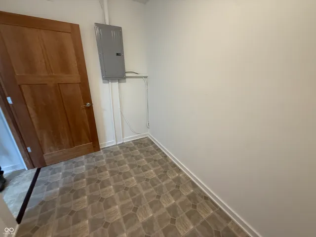 $299,500 | 719 North Jameson Street, Lebanon, IN 46052