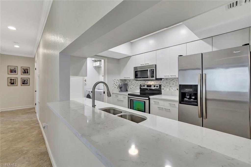 108 Siena Way, Unit 108 Naples, FL 34119 - Photo 9 of 29