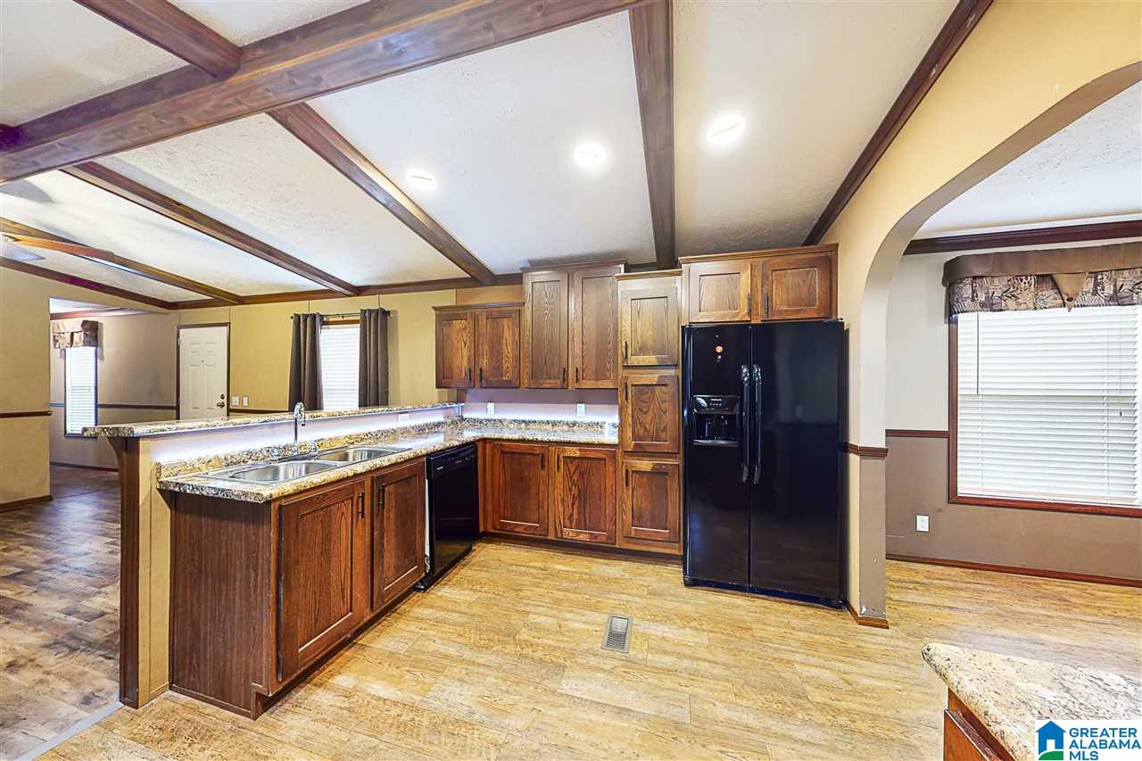 2595 Armstrong Loop Hayden, AL 35079 - Photo 6 of 27