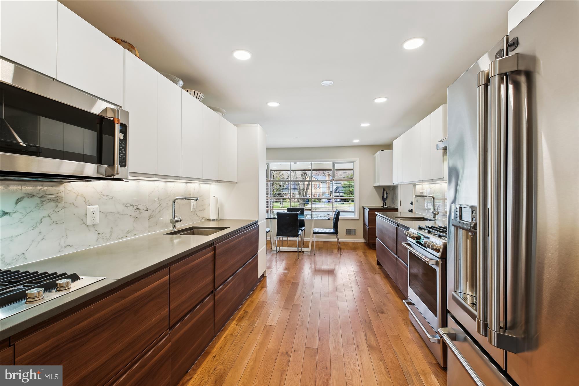 204 Hermleigh Road Silver Spring, MD 20902 - Photo 11 of 60 GE Café Appliance Package