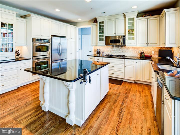 437 Matsonford Road Wayne, PA 19087 - Photo 11 of 25 Kitchen