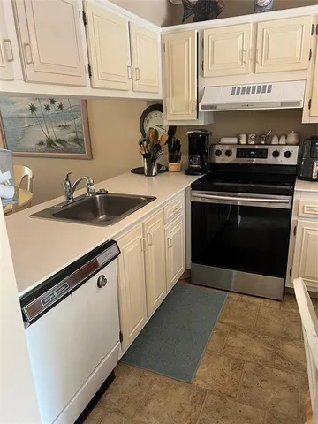 $1,700 | 4801 Martinique Place, Unit G2, Coconut Creek, FL 33066