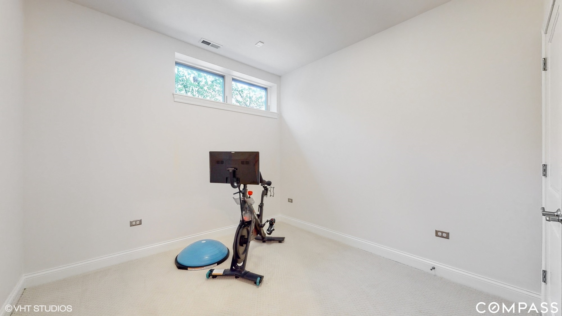 1412 South Emerald Avenue Chicago, IL 60607 - Photo 24 of 33 a view of workspace