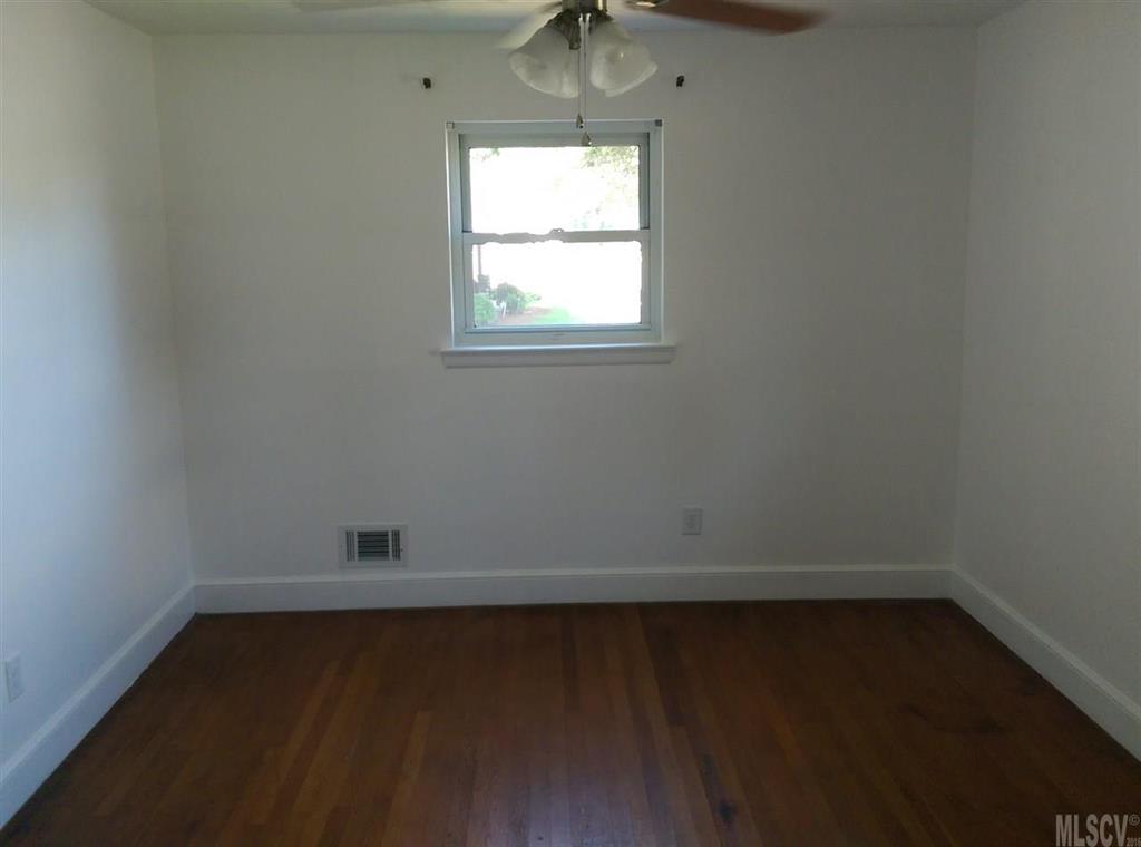 4011 Springs Road Conover, NC 28613 - Photo 5 of 15 Gallery Image 5