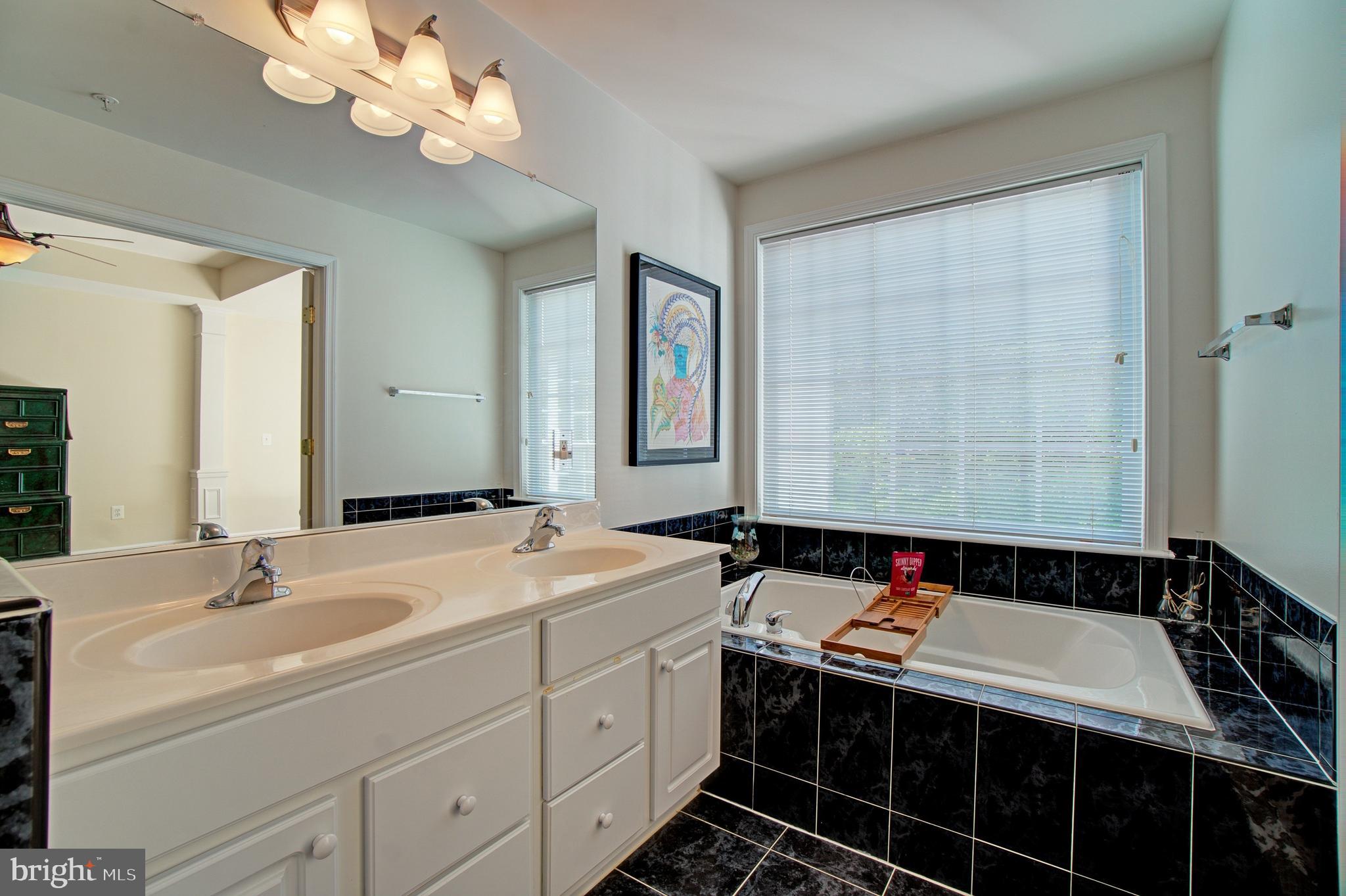 13911 Lullaby Road Germantown, MD 20874 - Photo 14 of 29 Gallery Image 14