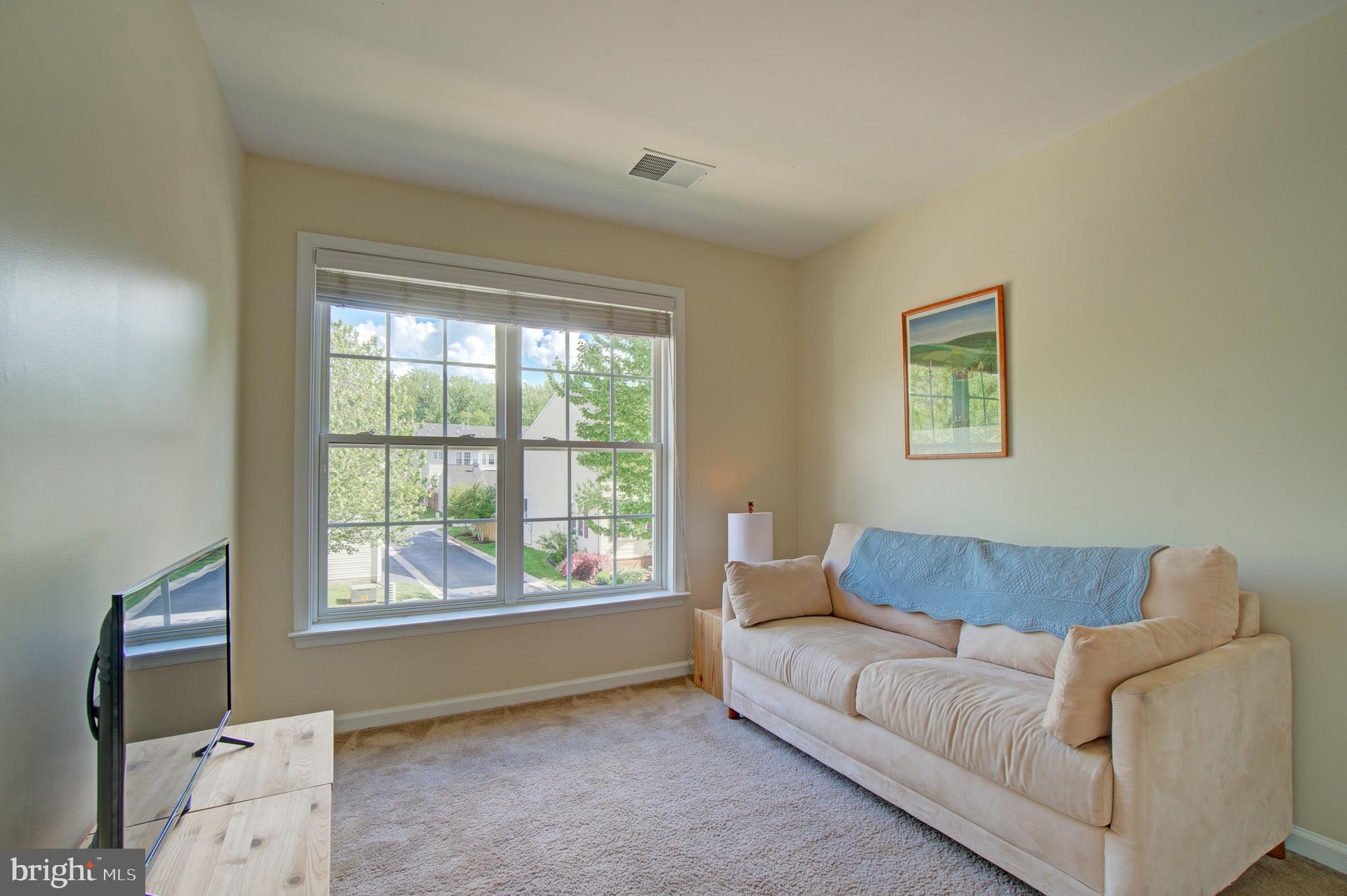 13911 Lullaby Road Germantown, MD 20874 - Photo 17 of 29 Gallery Image 17