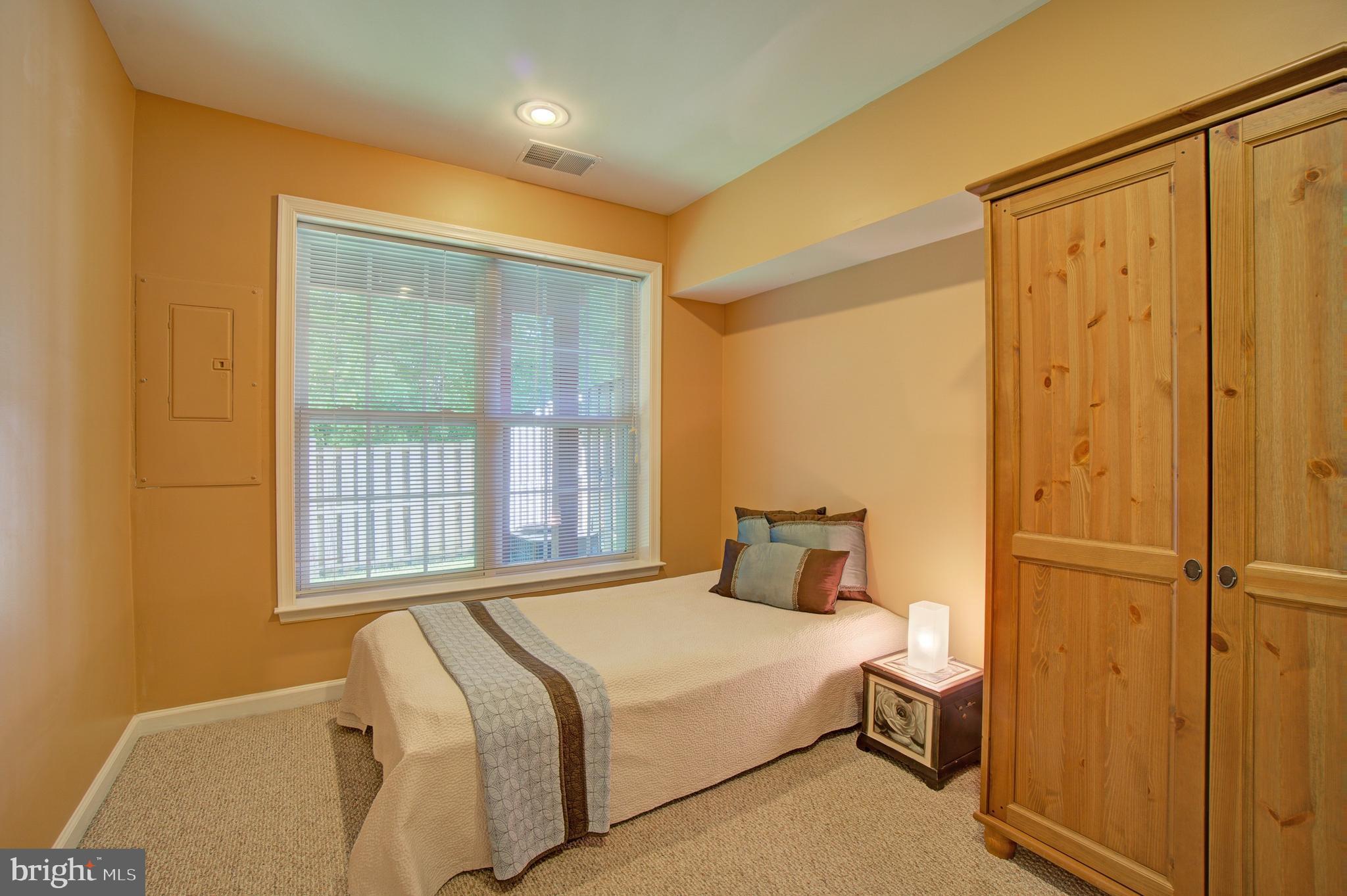 13911 Lullaby Road Germantown, MD 20874 - Photo 23 of 29 Gallery Image 23