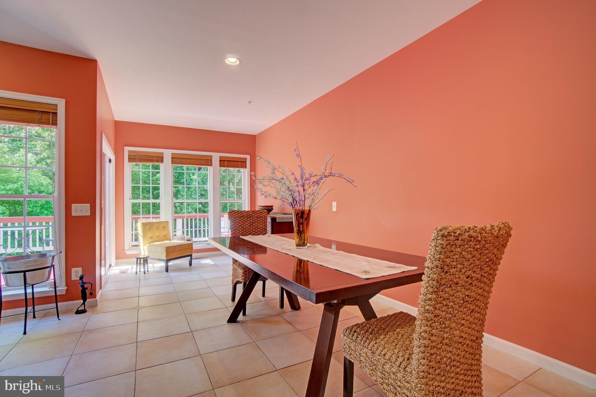 13911 Lullaby Road Germantown, MD 20874 - Photo 9 of 29 Gallery Image 9