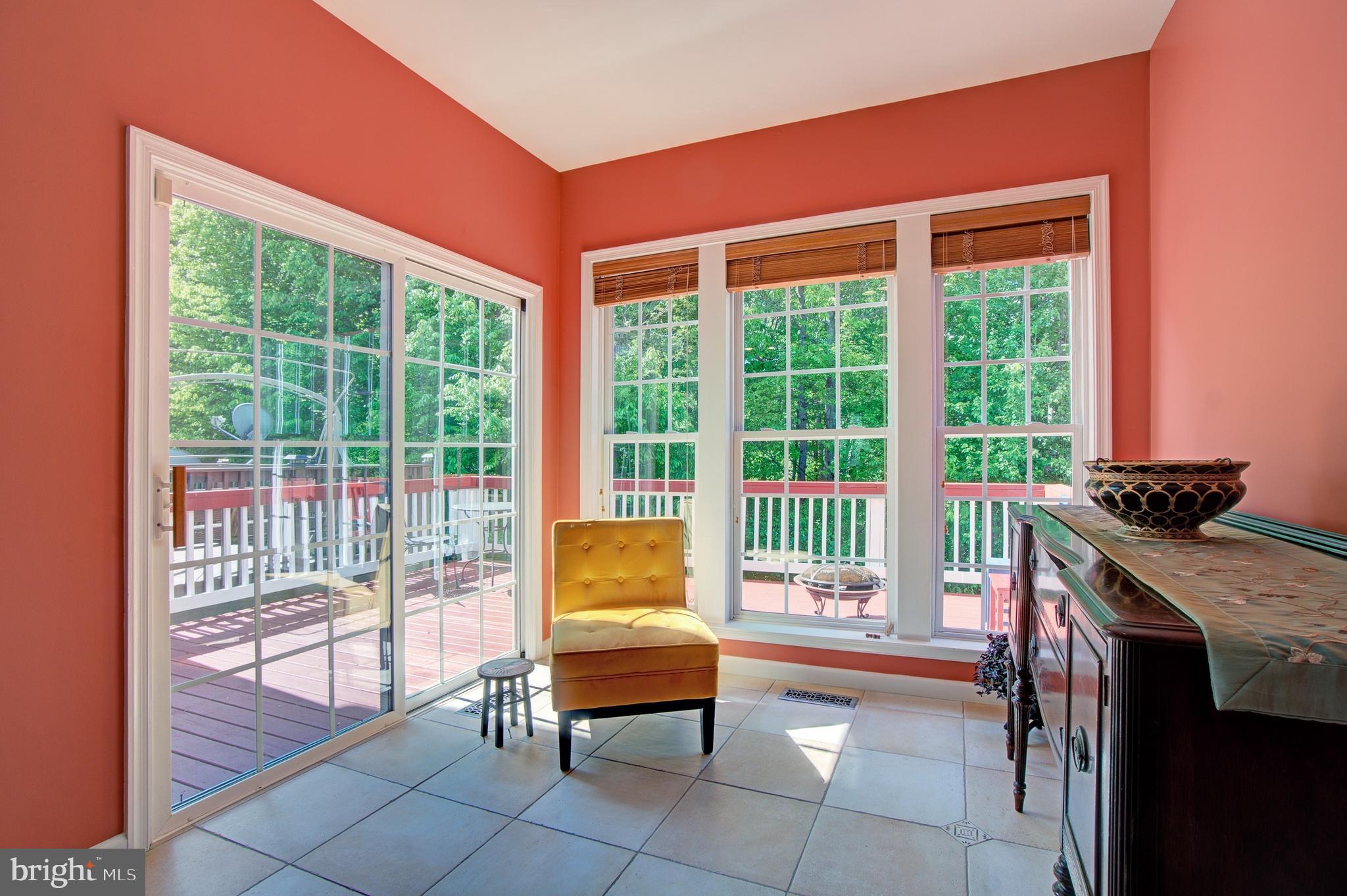 13911 Lullaby Road Germantown, MD 20874 - Photo 10 of 29 Gallery Image 10