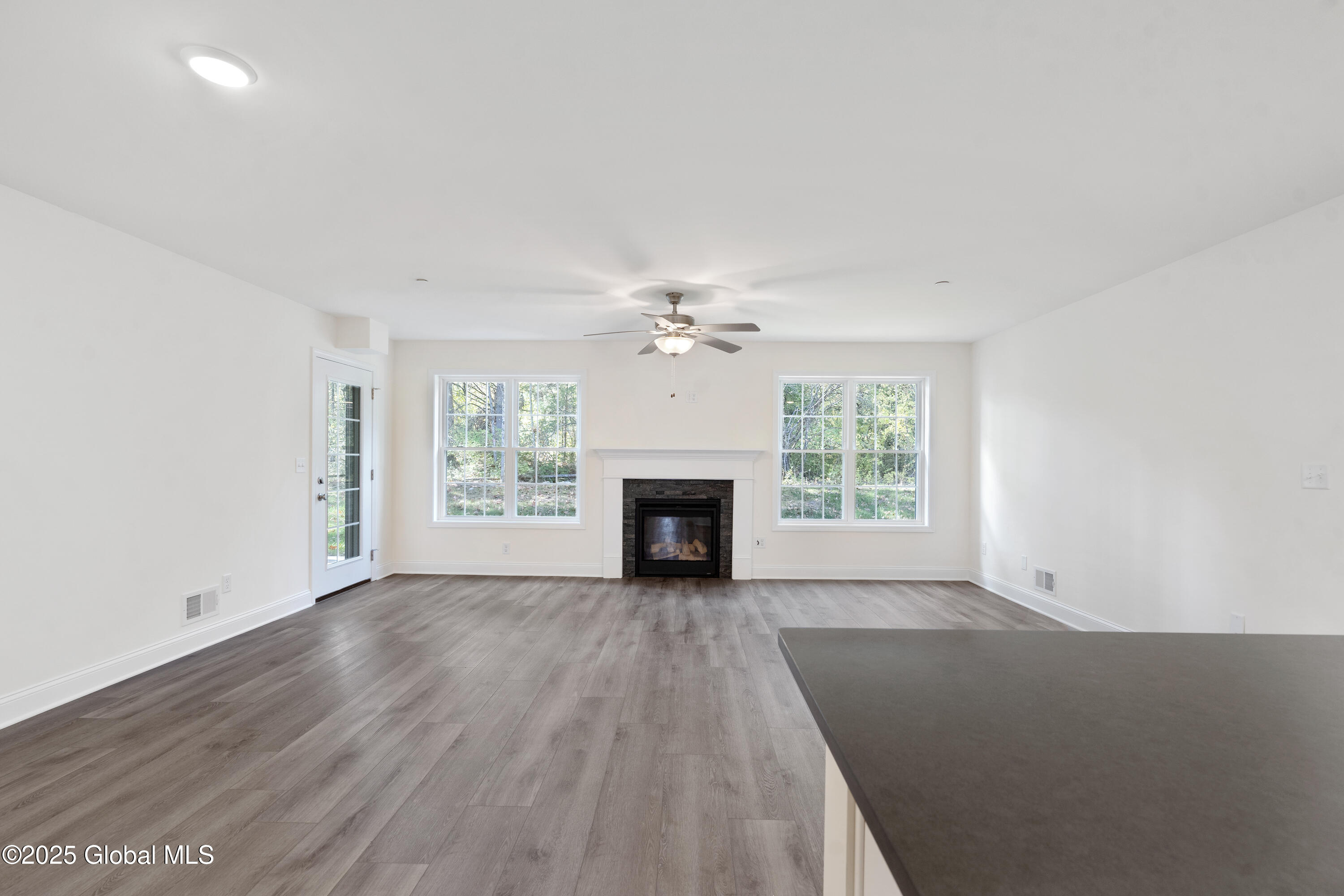 142 Carriage Boulevard Rotterdam, NY 12306 - Photo 7 of 21 23 Arcadia Print-9