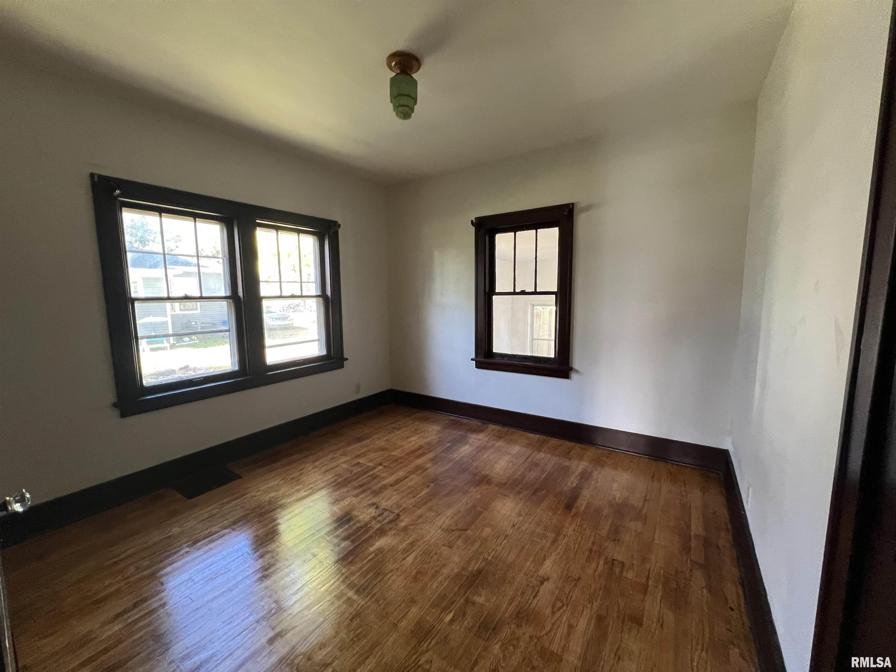 2140 Telegraph Road Davenport, IA 52804 - Photo 15 of 23 Gallery Image 15