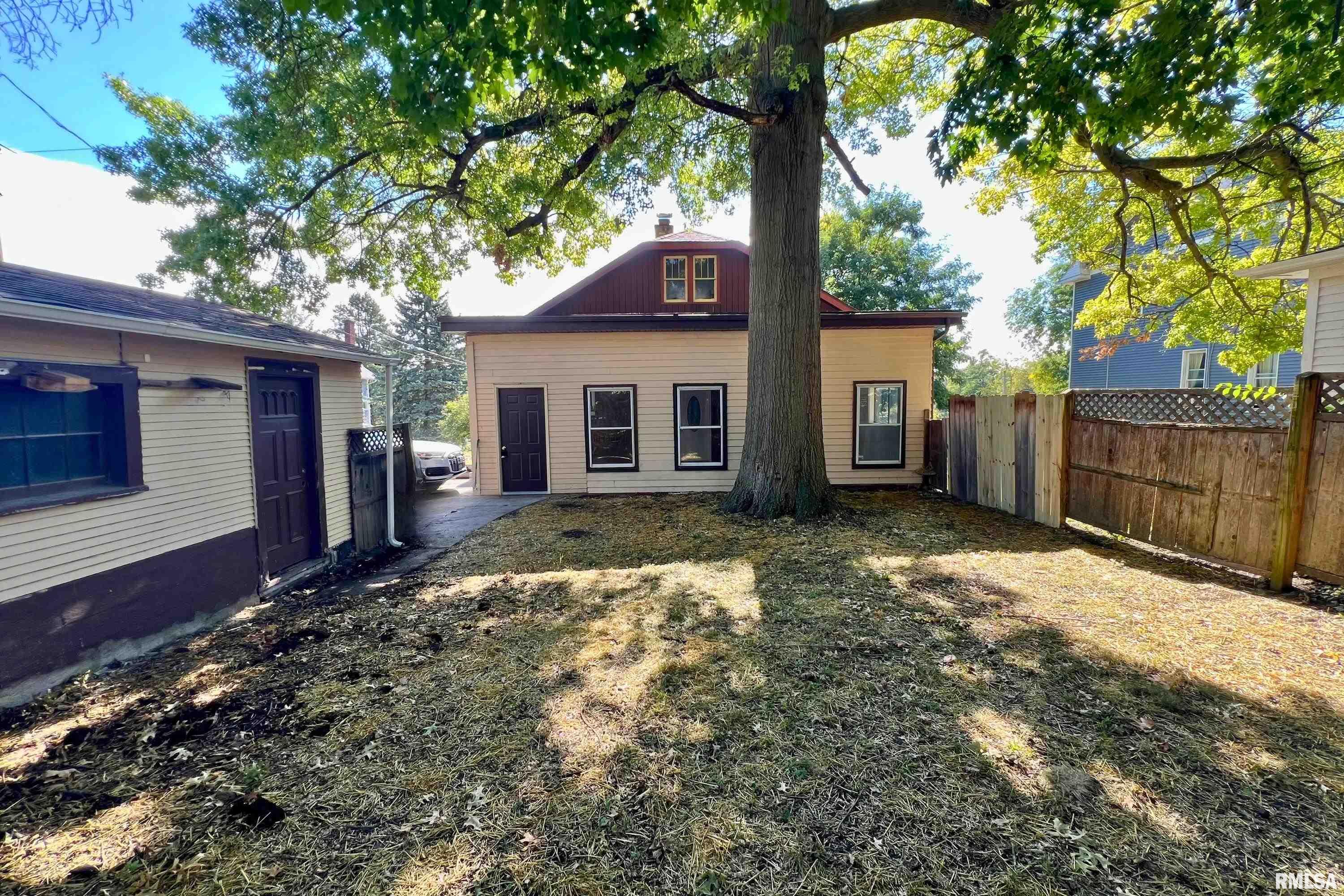 2140 Telegraph Road Davenport, IA 52804 - Photo 19 of 23 Gallery Image 19