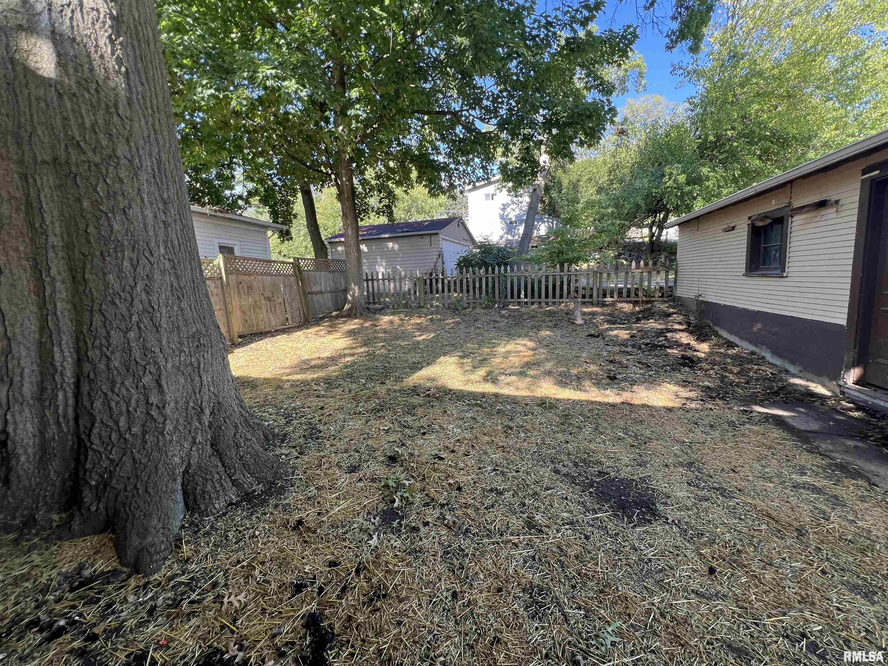 2140 Telegraph Road Davenport, IA 52804 - Photo 20 of 23 Gallery Image 20