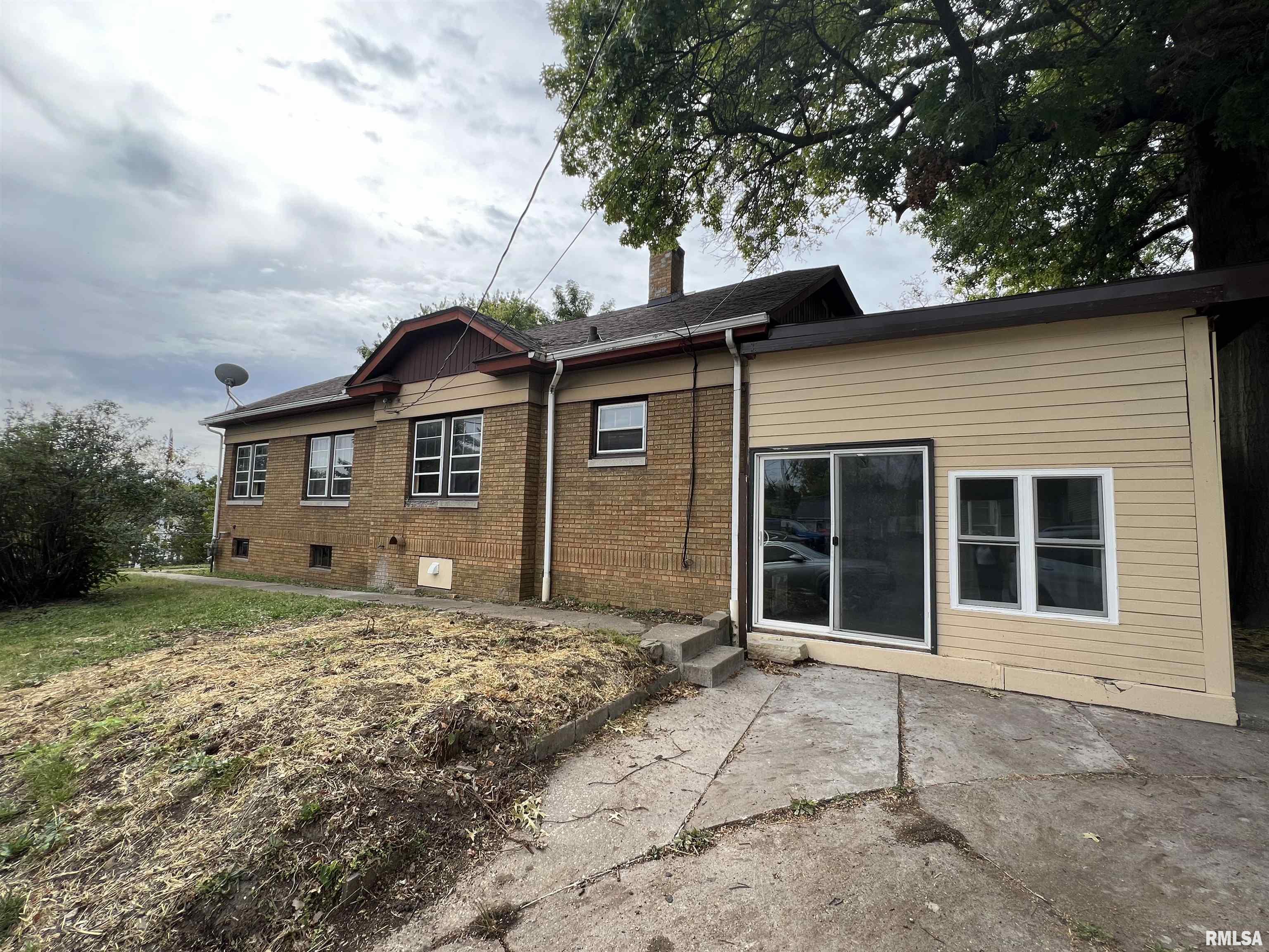 2140 Telegraph Road Davenport, IA 52804 - Photo 23 of 23 Gallery Image 23