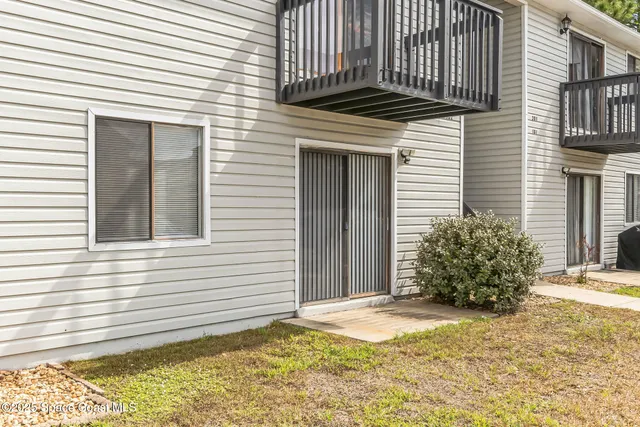 a view of a entryway of the house