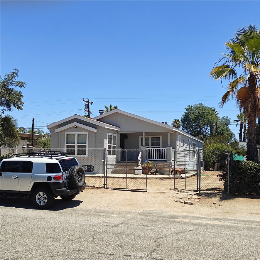 22956 La More Road Perris, CA 92570 - Photo 1 of 24