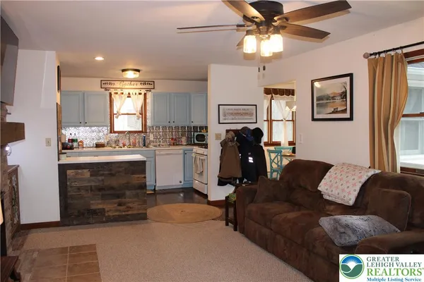 $420,000 | 140 Piney Woods Drive, Jim Thorpe, PA 18229