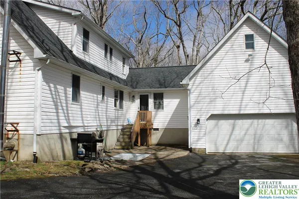 $420,000 | 140 Piney Woods Drive, Jim Thorpe, PA 18229