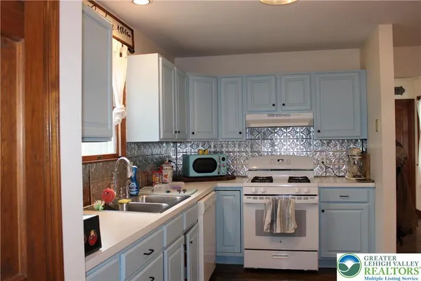 $420,000 | 140 Piney Woods Drive, Jim Thorpe, PA 18229