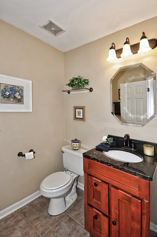 895 Riding Lane, Unit 895 St. Charles, IL 60174 - Photo 13 of 25