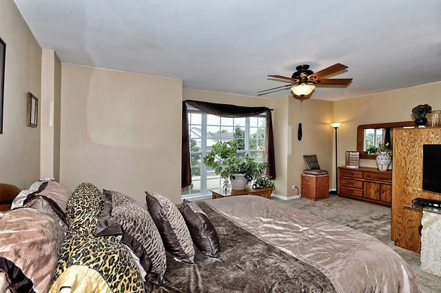 895 Riding Lane, Unit 895 St. Charles, IL 60174 - Photo 17 of 25